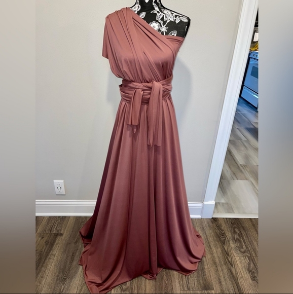 Dresses & Skirts - Rosewood Convertible Infinity Maternity Dress O/S